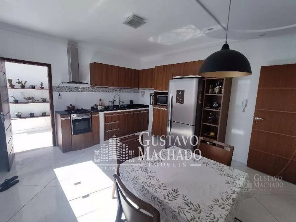 Casa, 4 quartos, 248 m² - Foto 6