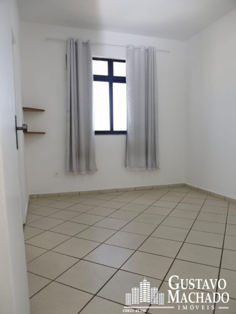 Apartamento à venda com 2 quartos, 70m² - Foto 4