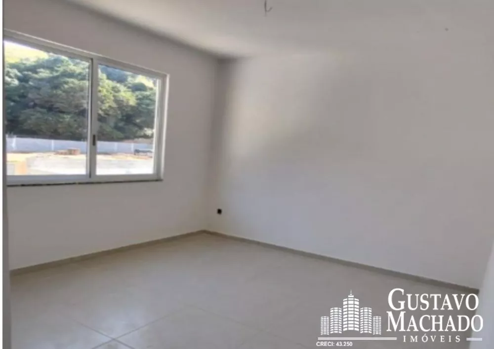 Casa à venda com 2 quartos, 76m² - Foto 4