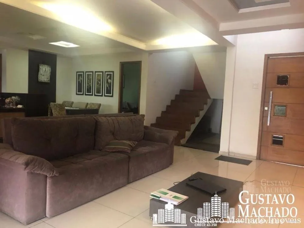 Casa, 3 quartos, 250 m² - Foto 2