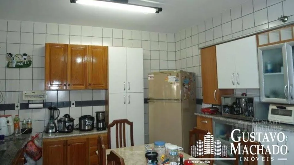 Casa, 3 quartos, 200 m² - Foto 7