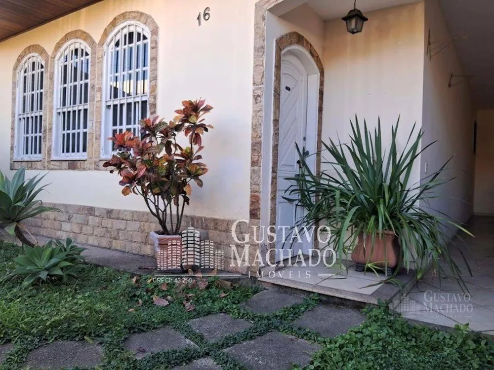 Casa, 5 quartos, 328 m² - Foto 1