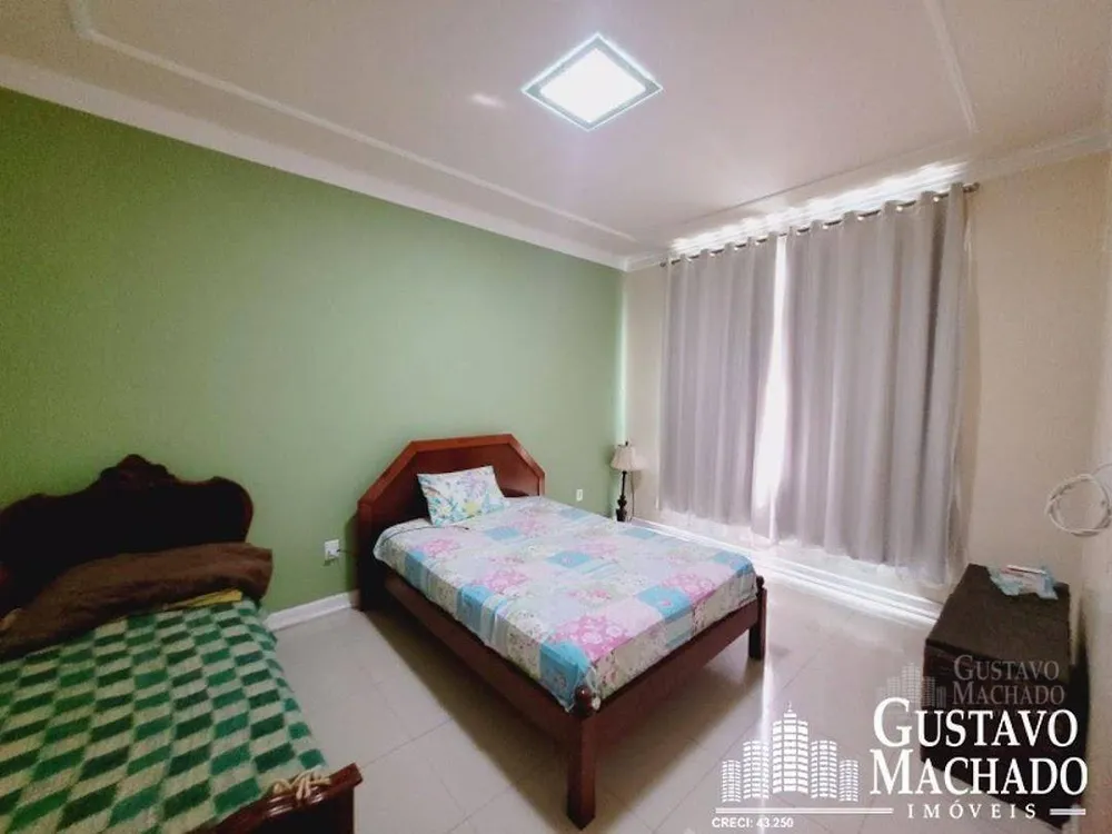 Casa, 6 quartos, 226 m² - Foto 37