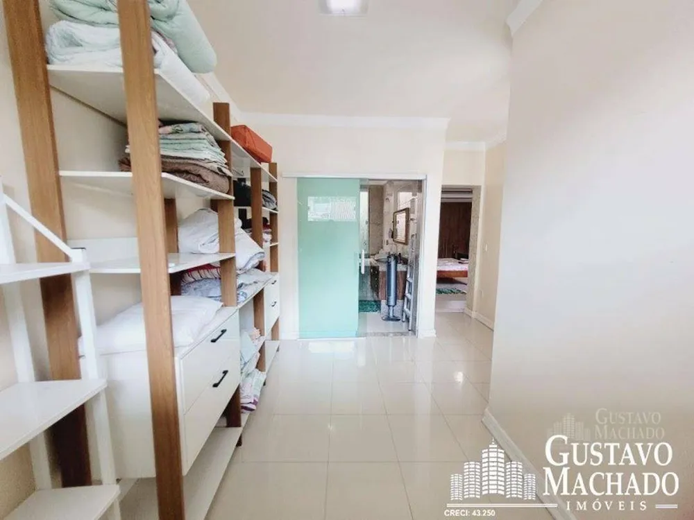 Casa, 6 quartos, 226 m² - Foto 31