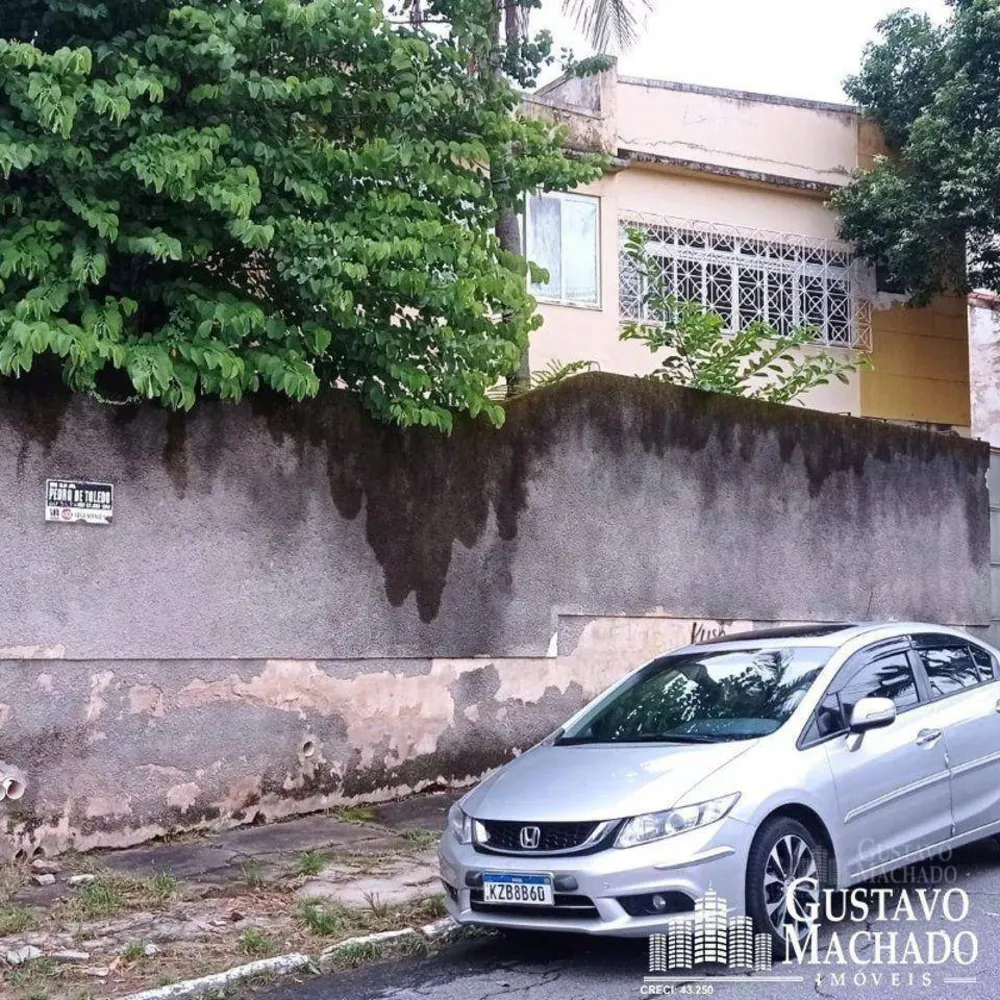 Casa, 5 quartos, 330 m² - Foto 3