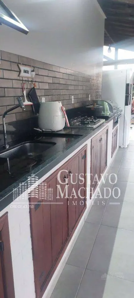 Chácara, 3 quartos, 750 m² - Foto 1