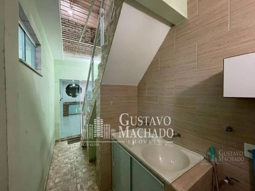 Casa, 3 quartos, 244 m² - Foto 2