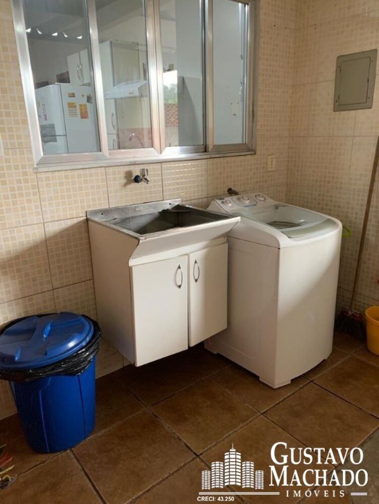 Casa, 6 quartos, 200 m² - Foto 8