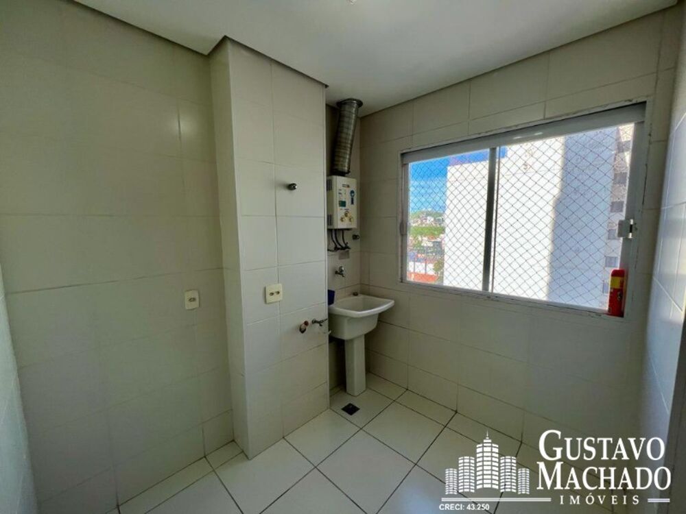 Apartamento à venda com 3 quartos, 118m² - Foto 3