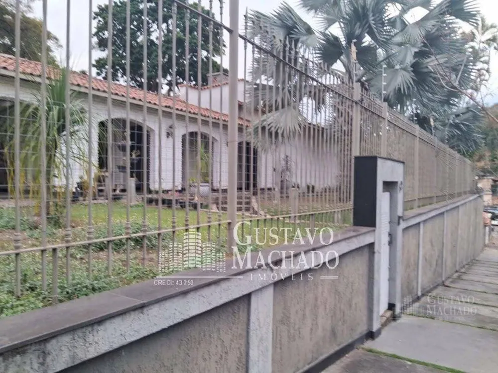 Casa, 3 quartos, 301 m² - Foto 2