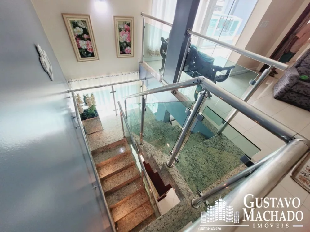 Casa, 6 quartos, 226 m² - Foto 18