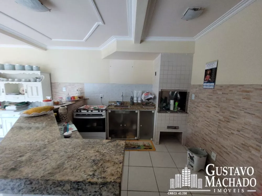 Casa, 6 quartos, 226 m² - Foto 9