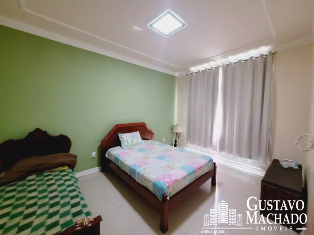 Casa, 6 quartos, 226 m² - Foto 31