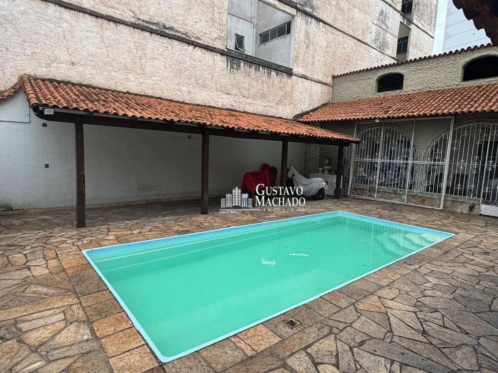 Casa, 5 quartos, 326 m² - Foto 2