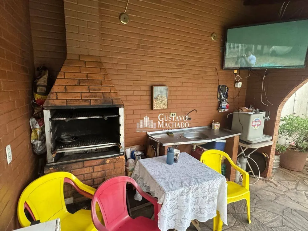 Casa, 5 quartos, 326 m² - Foto 3