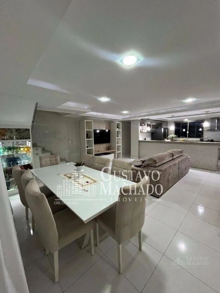 Casa, 3 quartos, 180 m² - Foto 1