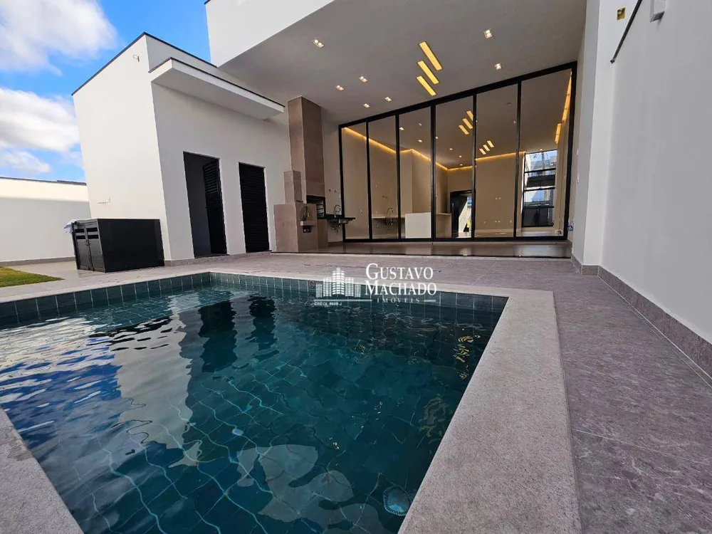 Casa, 3 quartos, 220 m² - Foto 1