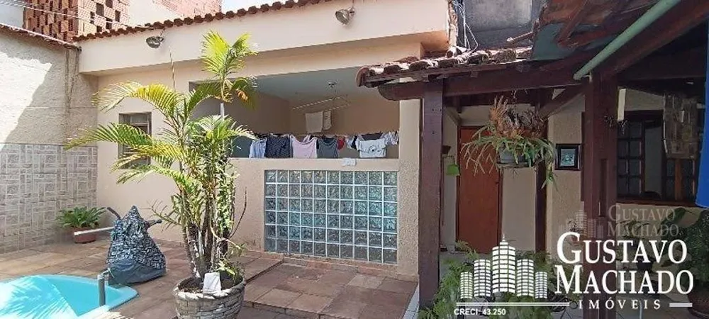 Casa, 3 quartos, 236 m² - Foto 2