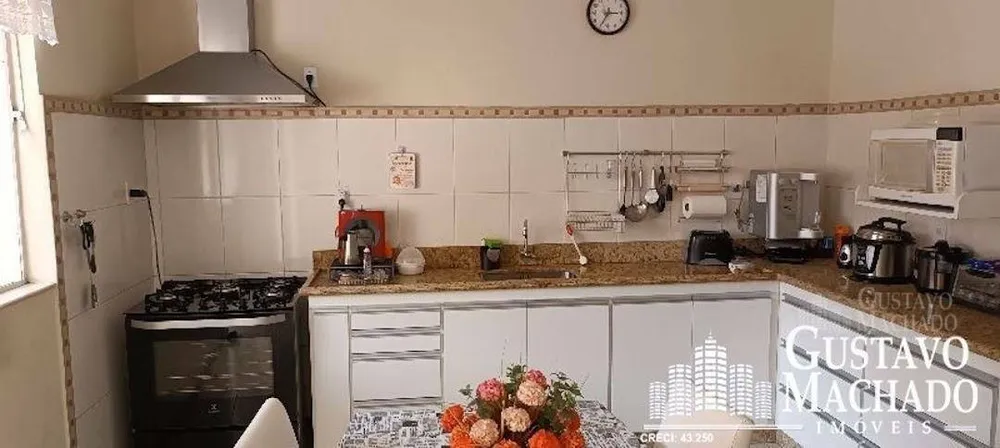 Casa, 3 quartos, 236 m² - Foto 16