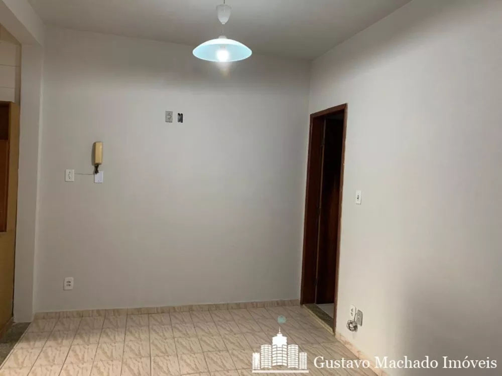 Casa à venda com 4 quartos, 278m² - Foto 8