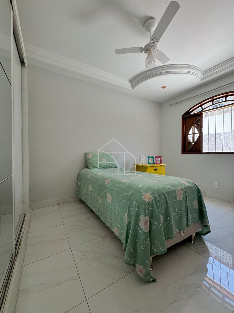 Casa, 3 quartos, 200 m² - Foto 3