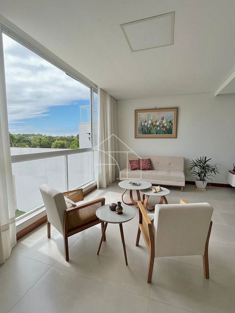 Casa de Condomínio à venda com 3 quartos, 300m² - Foto 1