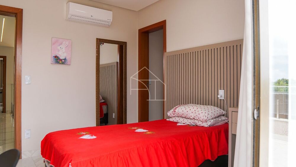 Casa de Condomínio à venda com 4 quartos, 279m² - Foto 1