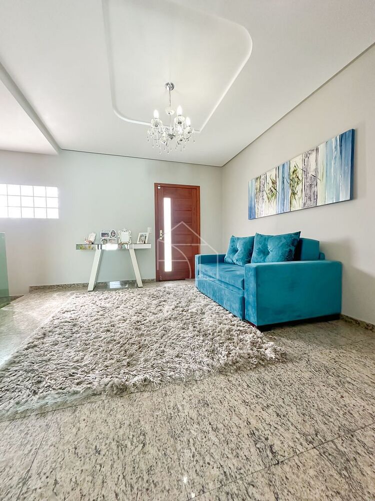 Casa à venda com 4 quartos, 266m² - Foto 4