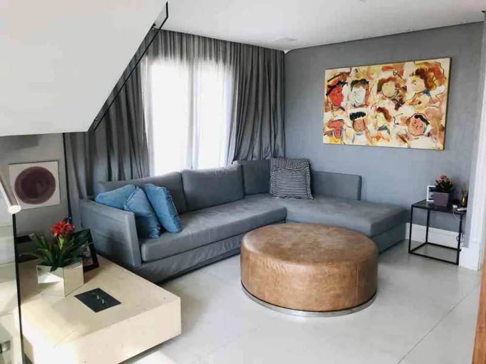 Apartamento, 3 quartos, 272 m² - Foto 1