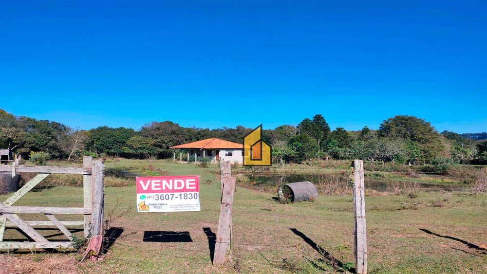 Chácara à venda com 3 quartos, 64m² - Foto 2