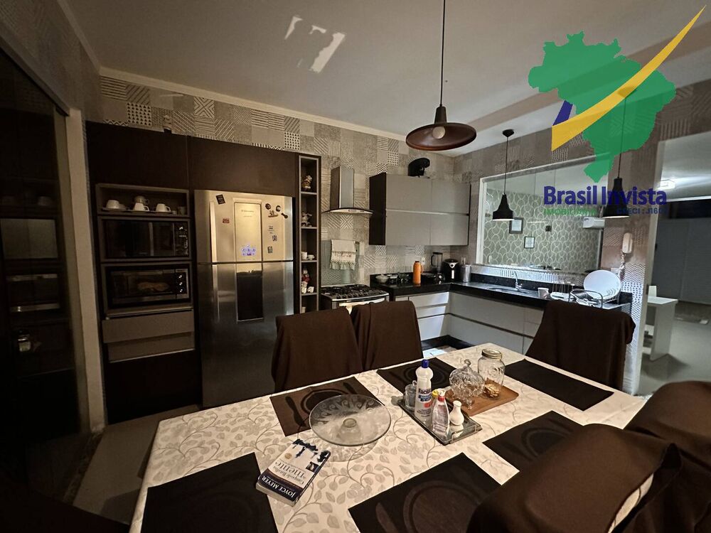 Casa à venda com 3 quartos, 200m² - Foto 53