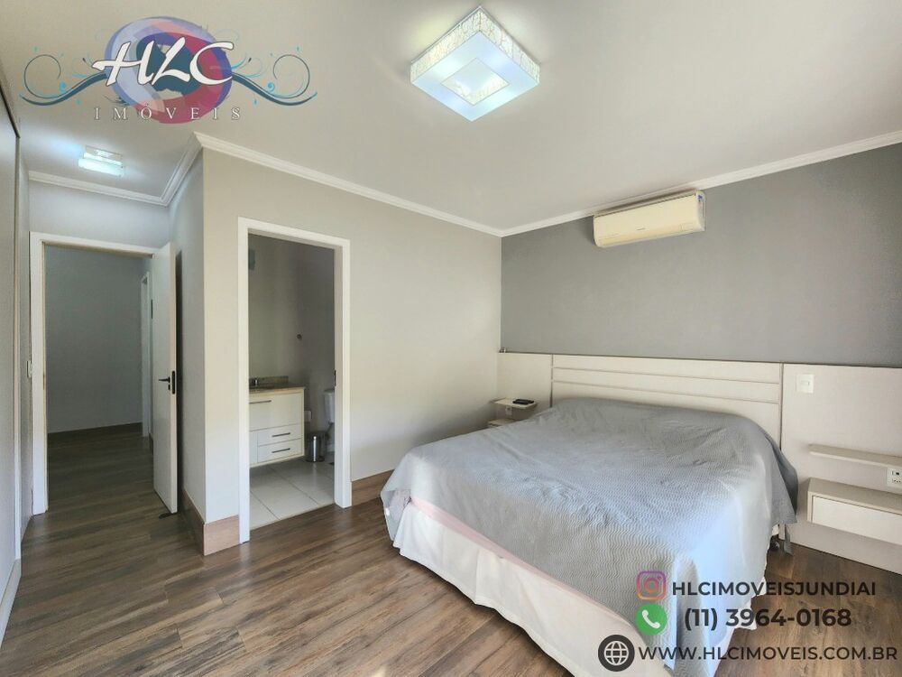 Casa de Condomínio à venda com 3 quartos, 220m² - Foto 2