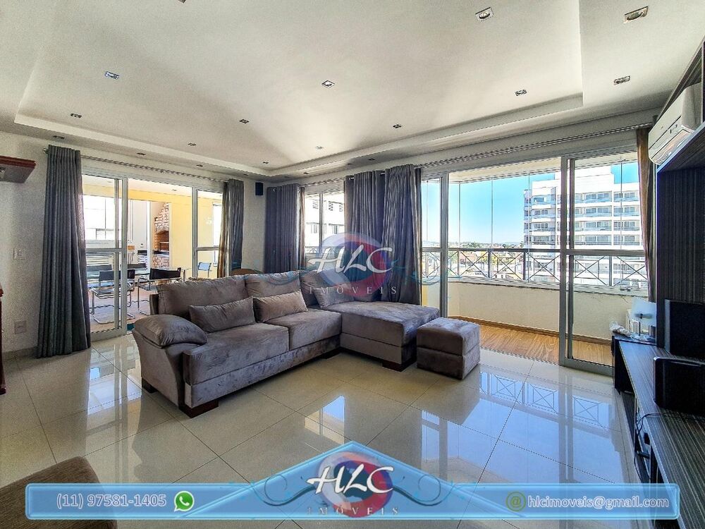 Apartamento à venda com 4 quartos, 157m² - Foto 1