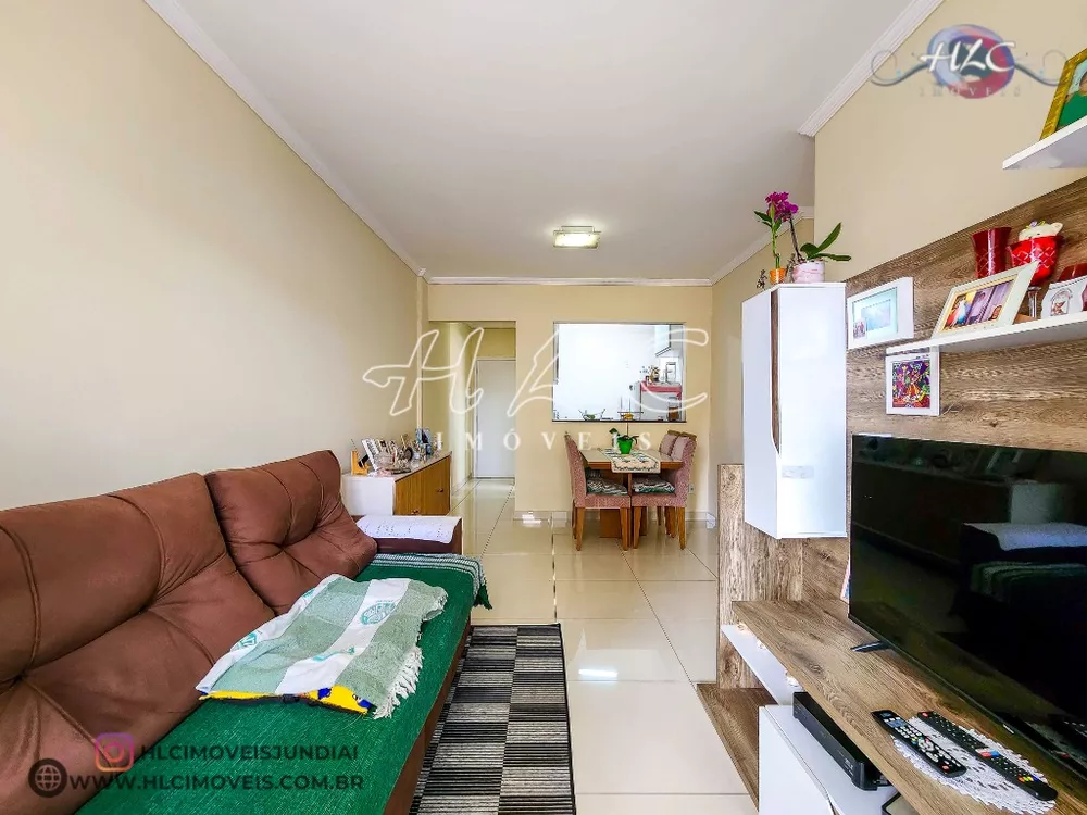 Apartamento à venda com 2 quartos, 64m² - Foto 1