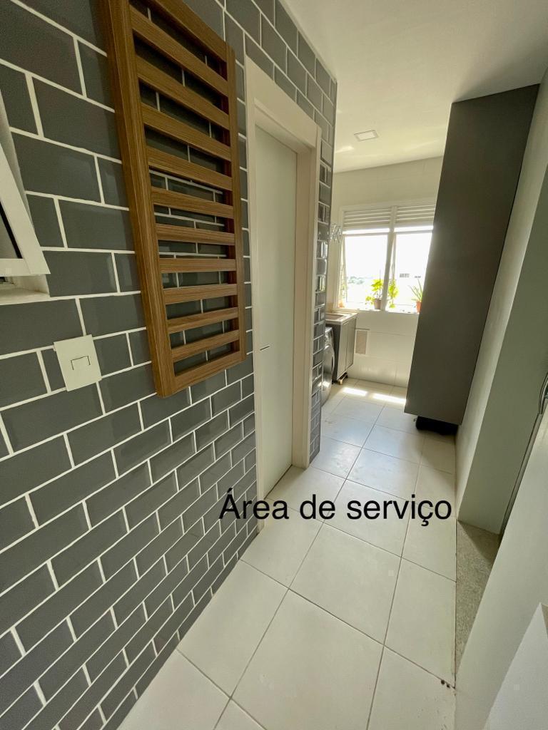 Apartamento à venda com 3 quartos, 134m² - Foto 2