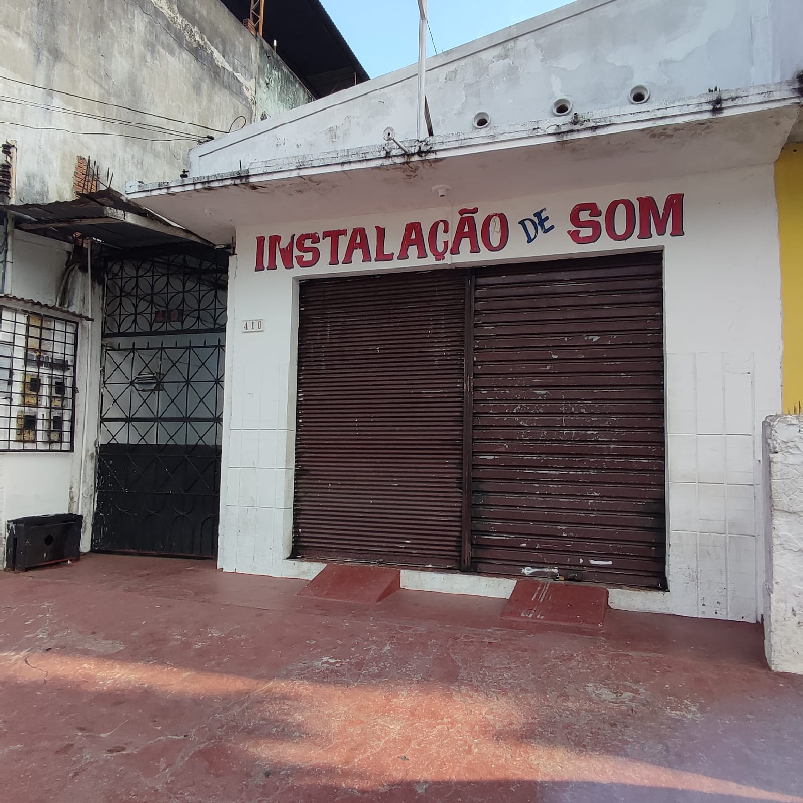 Casa Comercial à venda com 3 quartos, 239m² - Foto 1