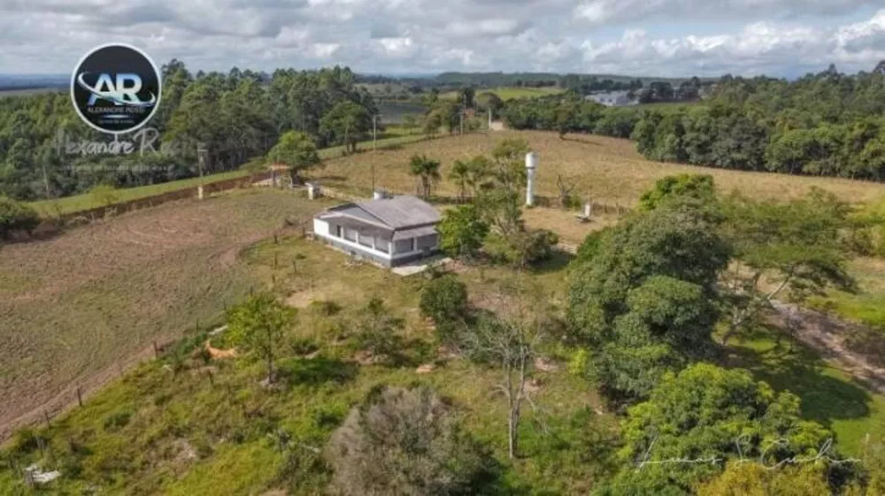 Fazenda à venda com 3 quartos, 700m² - Foto 3