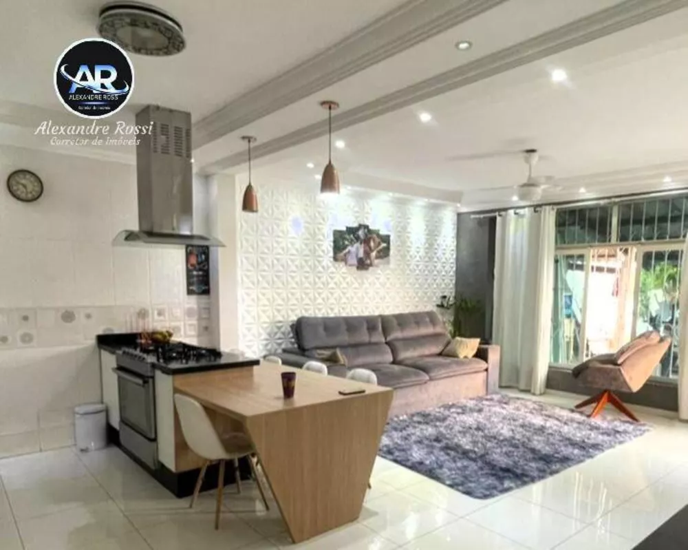 Casa à venda com 3 quartos, 140m² - Foto 2