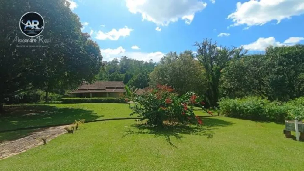 Fazenda à venda com 2 quartos, 1000m² - Foto 2