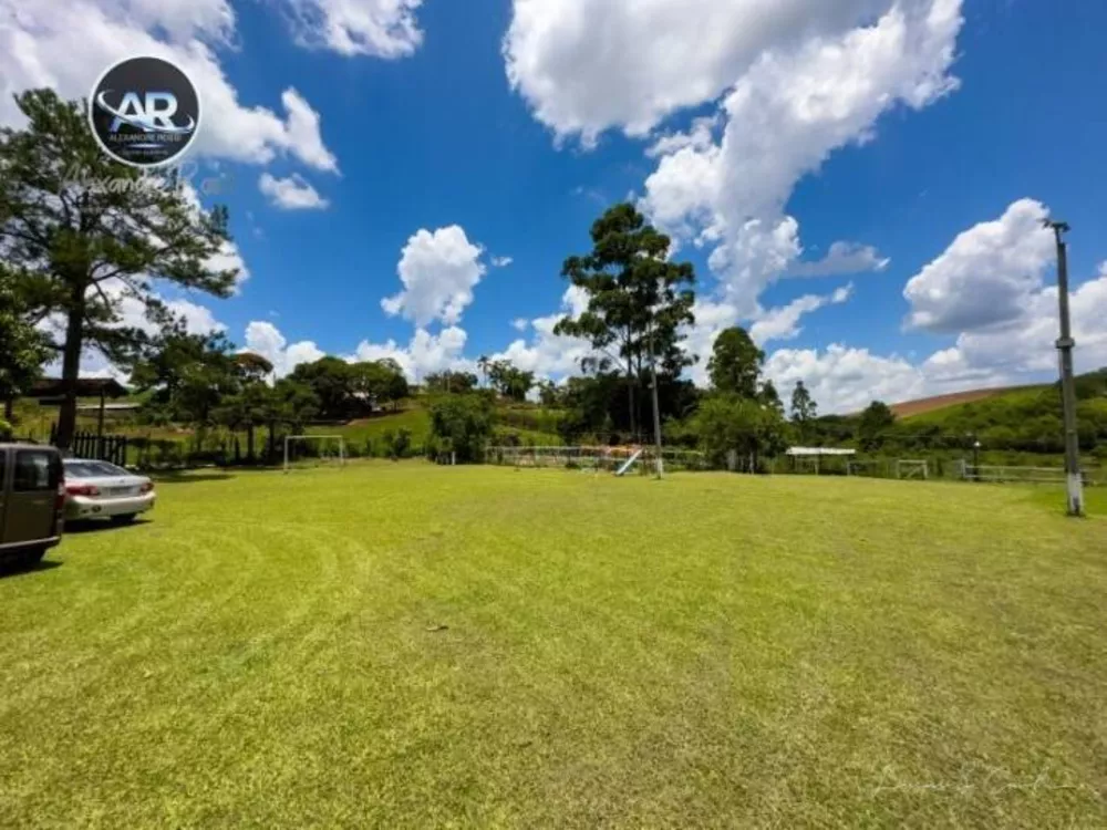 Fazenda à venda com 4 quartos, 13200m² - Foto 1