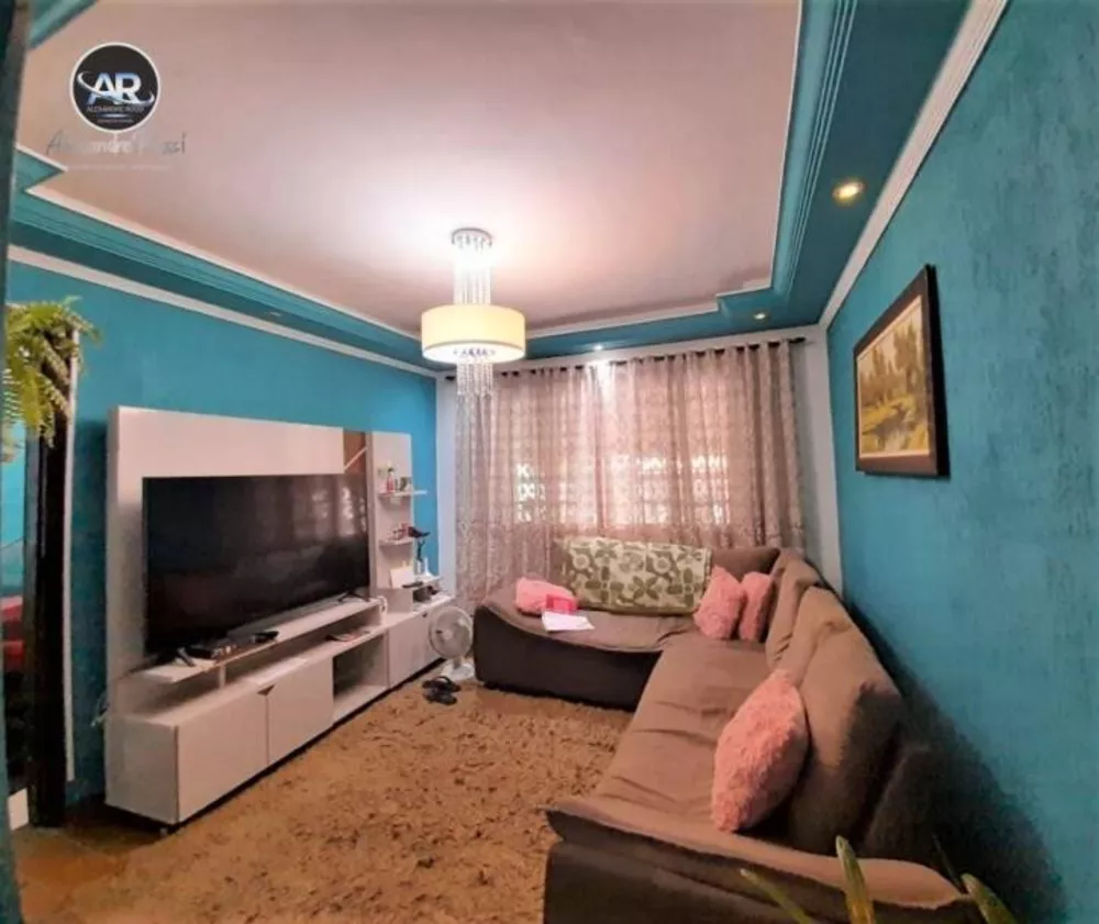 Casa à venda com 3 quartos, 100m² - Foto 1