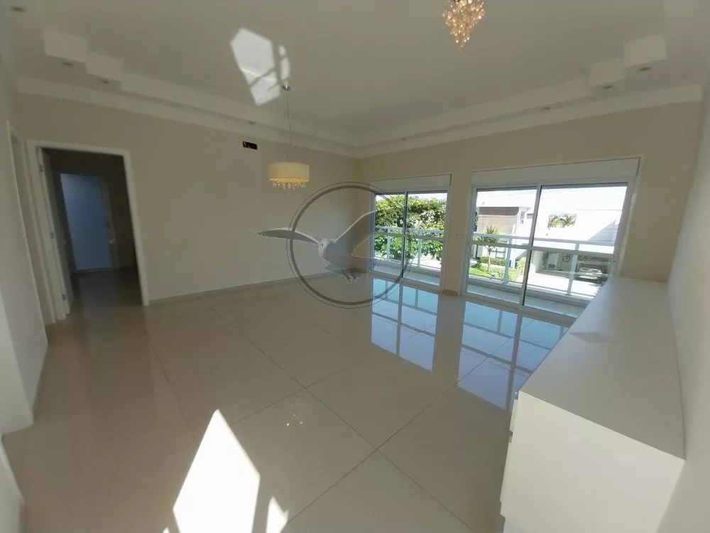 Casa de Condomínio à venda com 3 quartos, 300m² - Foto 3