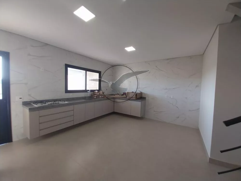 Casa de Condomínio para alugar com 4 quartos, 300m² - Foto 7