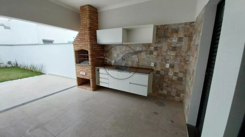 Casa de Condomínio à venda com 3 quartos, 300m² - Foto 3