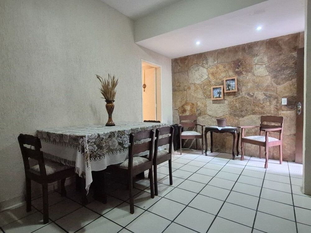 Casa à venda com 6 quartos, 450m² - Foto 13