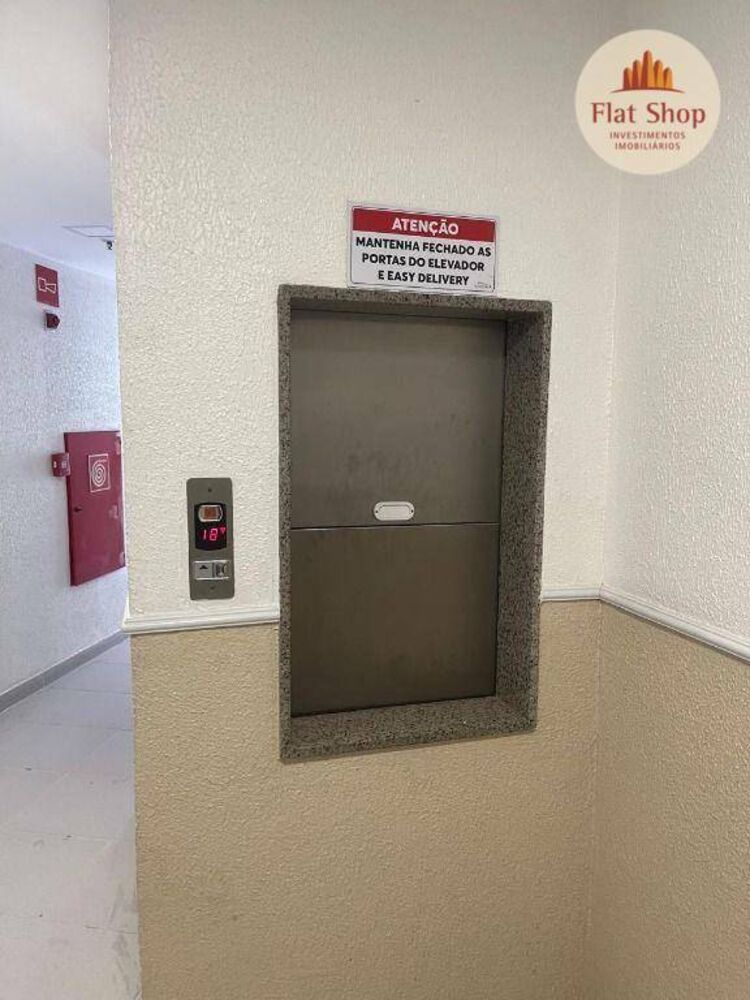 Apartamento à venda com 4 quartos, 220m² - Foto 9