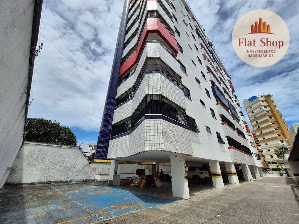 Apartamento à venda com 3 quartos, 147m² - Foto 2