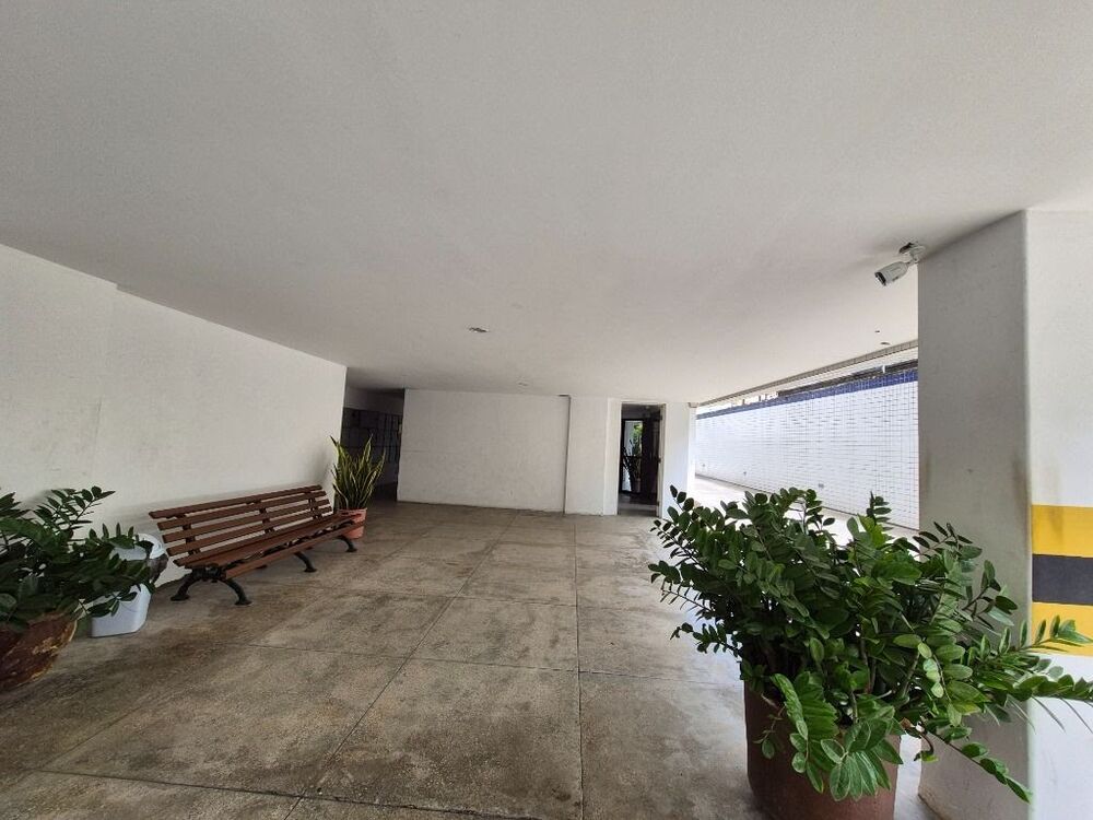 Apartamento à venda com 3 quartos, 147m² - Foto 3