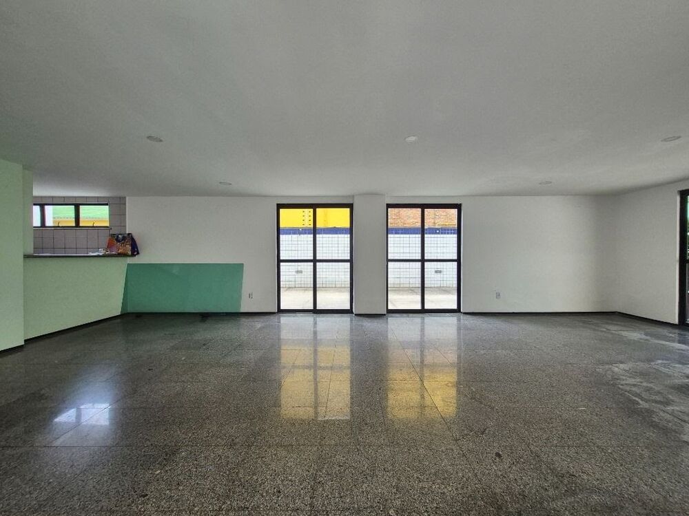 Apartamento à venda com 3 quartos, 147m² - Foto 5