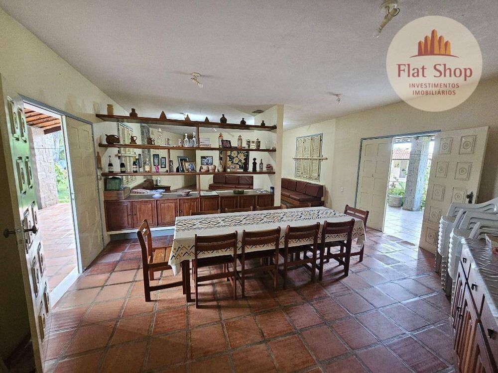 Casa à venda com 4 quartos, 358m² - Foto 10